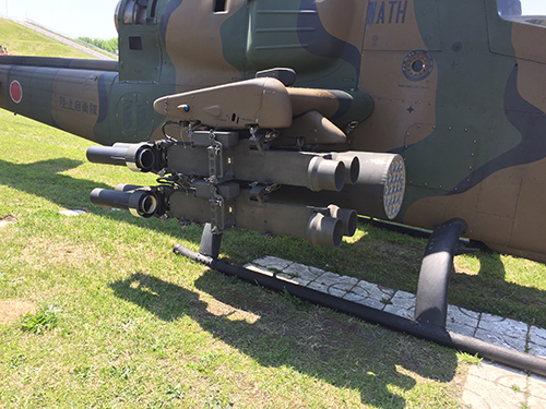 AH-1Sの武装TOWとロケット