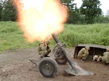 陸上自衛隊120mm迫撃砲 RT